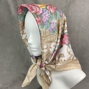 Vintage Symphony Scarfs Nordstrom floral square scarf 34” from Italy
